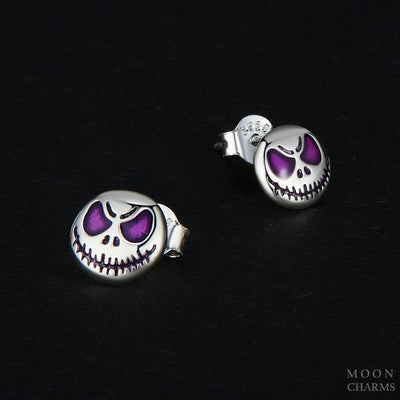 Glow-in-the-dark Skull Stud Earrings